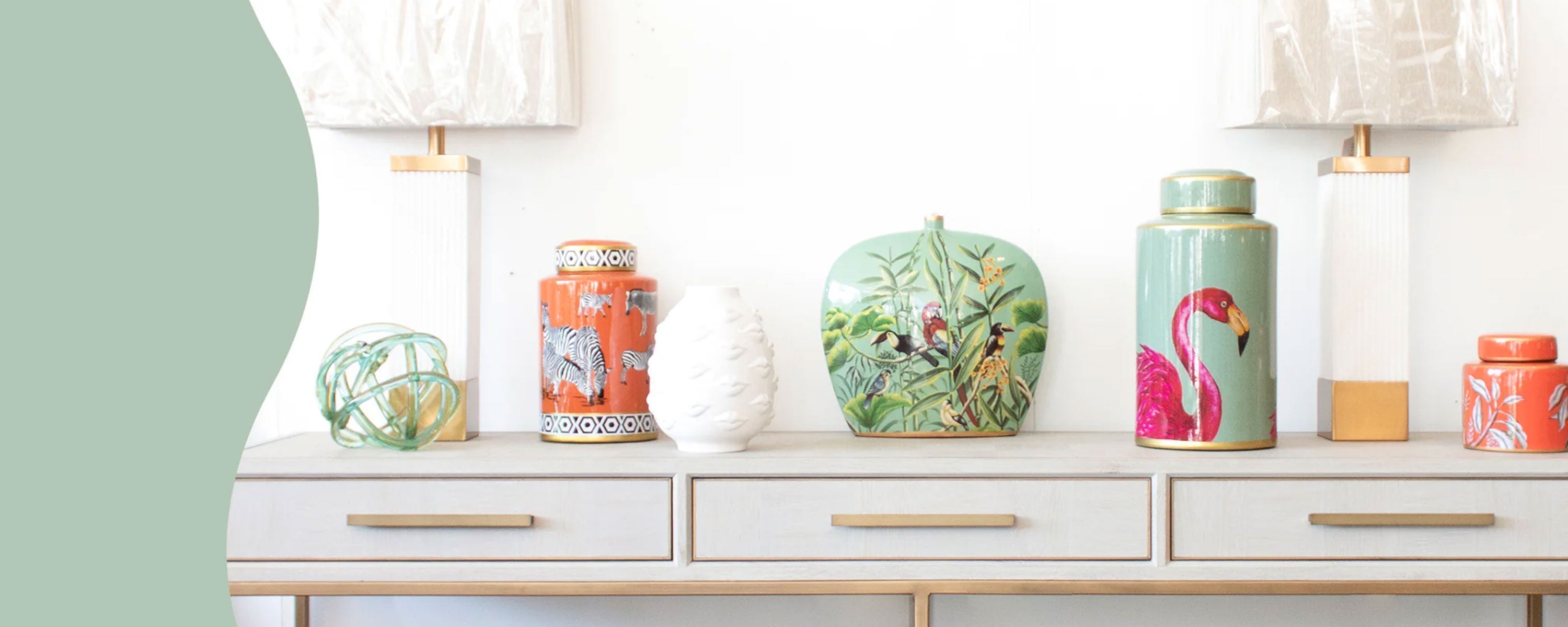 Dressing a 10/10 Console Table Display