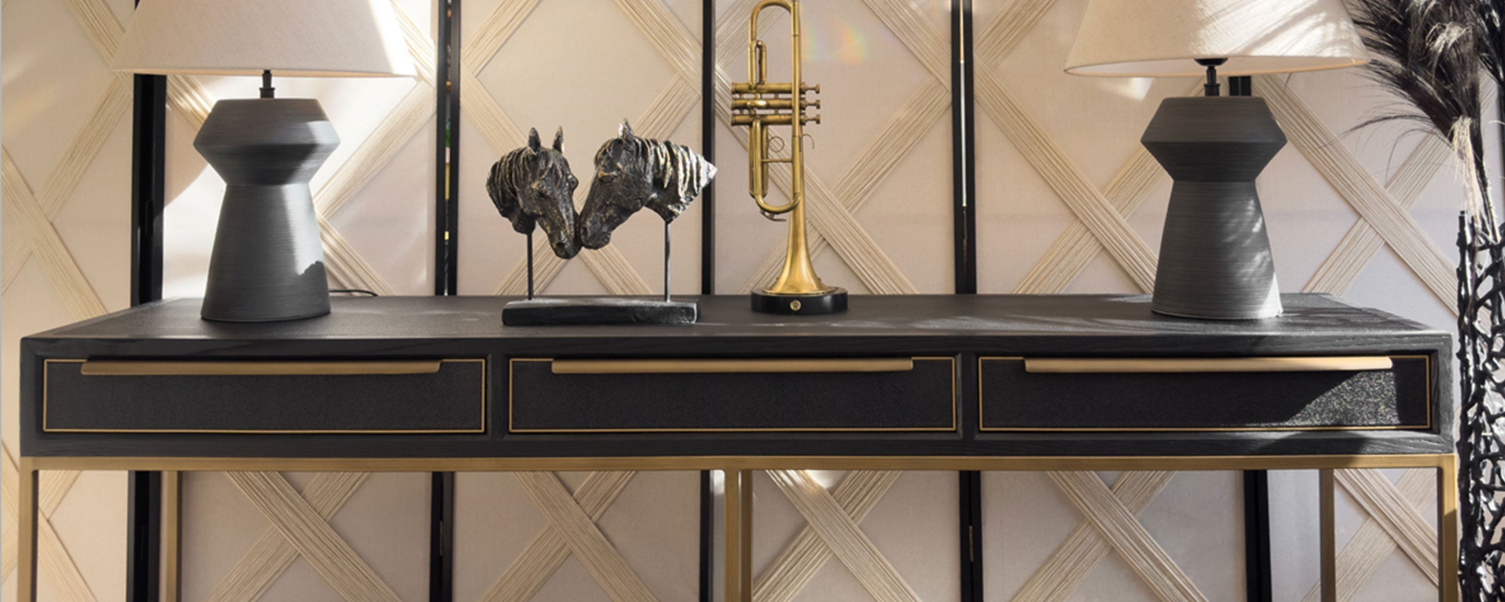 Unique Console Tables: Hallways, Living Rooms, or Landings
