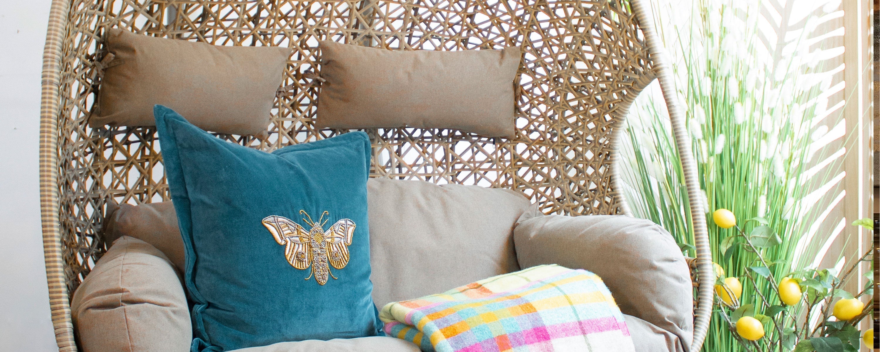 The Hanging Chair, Your New Summer Must-Have