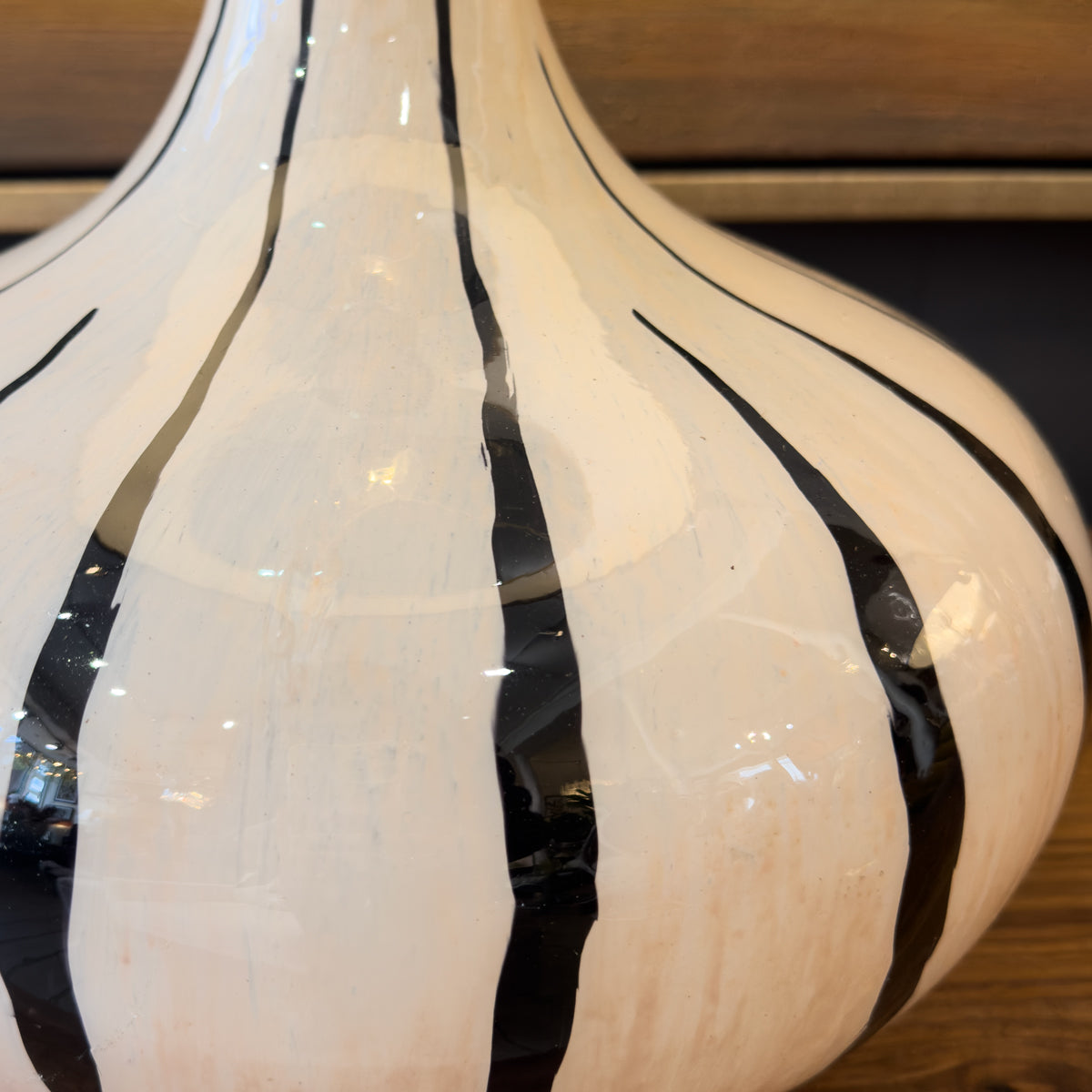 Monochrome Stripe Iron Table Lamp